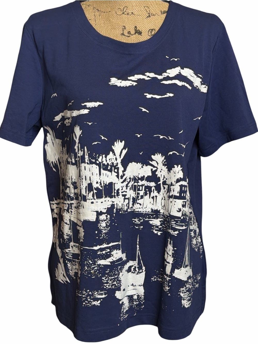 Navy Graphic Marina Scene Tee with White Graphic Print.  EC. Size large